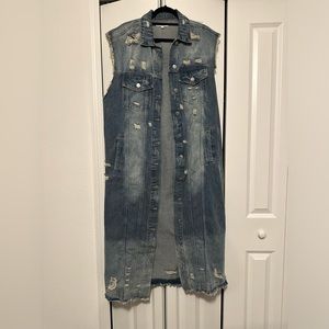 Sleeveless Distressed Denim Vest Large
